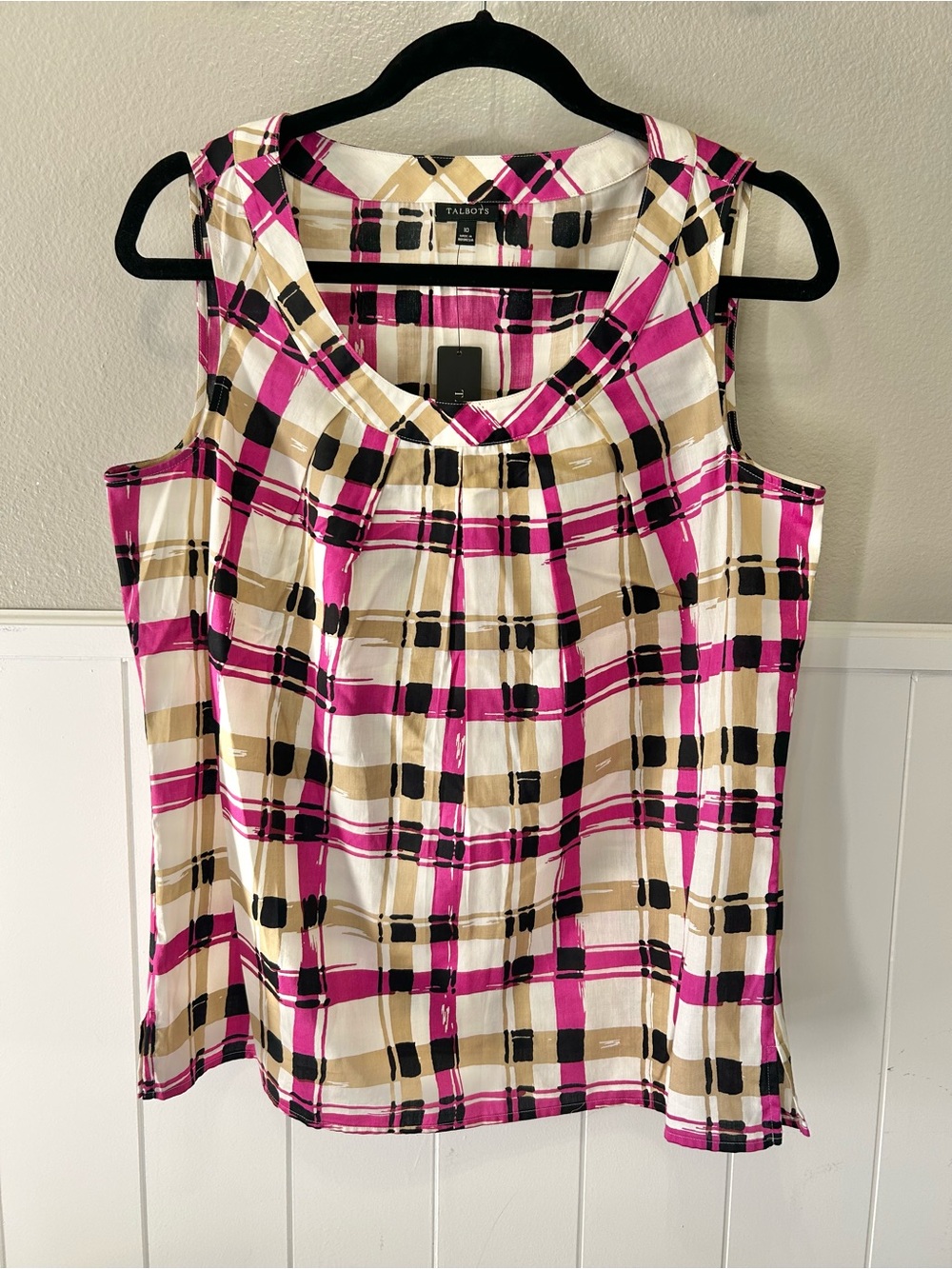 100% Cotton Talbots White Magenta Pink Tan Black Mod Plaid Print Sleeveless Top